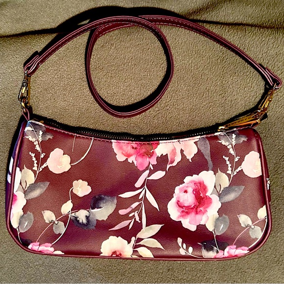 Rampage Purple And Pink Floral Hobo Shoulder Bag NWT MSRP $58 Purse Short - Picture 4 of 11